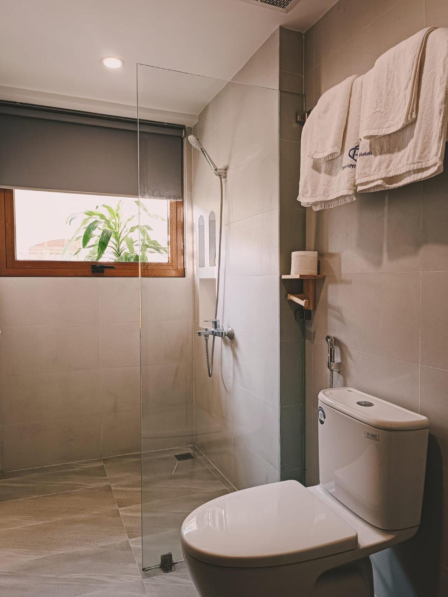 De V'Charm Hotel Dong Tac Eksteriør billede